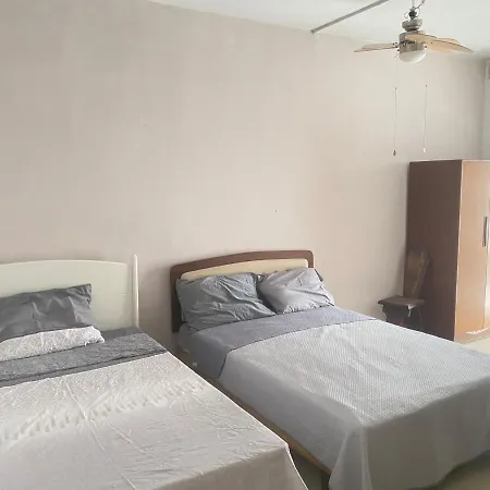 4 Bedroom Witt Rooftop / Up To 8 People In Malta בית נופש *